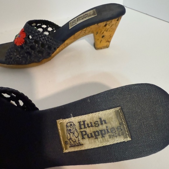 1970’s Vintage Hush Puppies Women's Navy Raffia Mules, Sz 8 - Picture 5 of 8
